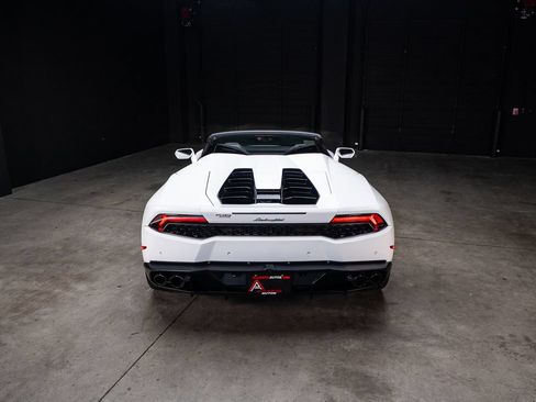 Used 2017 Lamborghini Huracan LP 610-4 AWD/4WD image 22