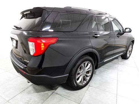 Certified 2023 Ford Explorer Limited AWD/4WD image 7