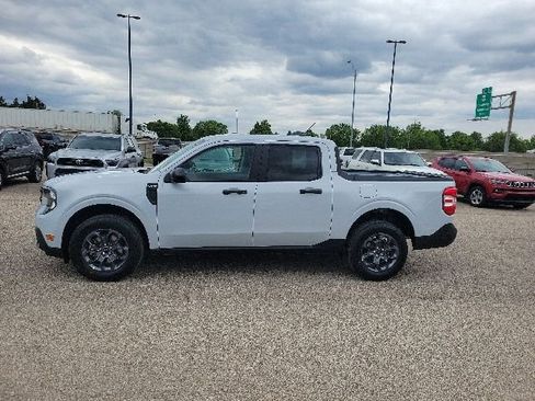 New 2026 Ford Maverick XLT FWD image 2