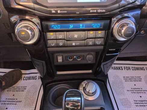 Used 2019 Toyota 4Runner Limited AWD/4WD image 18