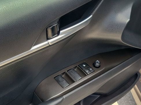Used 2024 Toyota Camry SE w/ Convenience Package FWD image 16