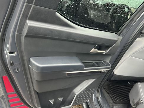 Certified 2024 Toyota Tacoma TRD Off-Road image 24