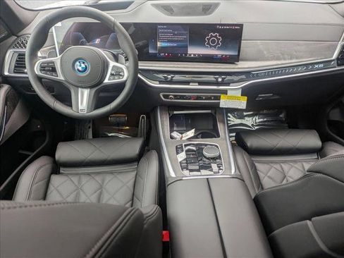 New 2026 BMW X5 xDrive50e w/ M Sport Package image 16