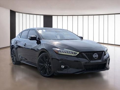 Used 2023 Nissan Maxima SR w/ Sport Mat Group image 3