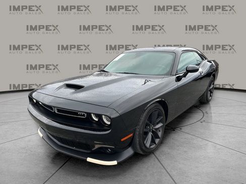 Used 2021 Dodge Challenger GT w/ Performance Handling Group image 1