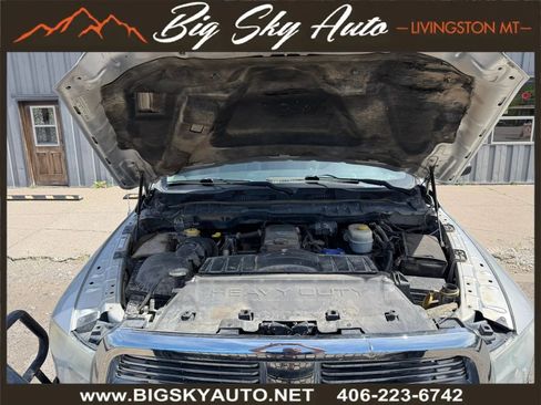 Used 2012 RAM 3500 Laramie w/ Cold Weather Group AWD/4WD image 10