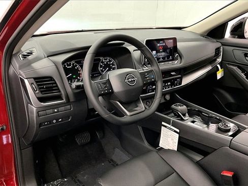 New 2026 Nissan Rogue Dark Armor image 6