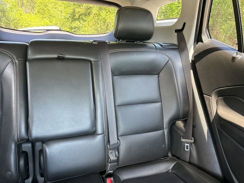 Used 2019 GMC Terrain SLT FWD image 14