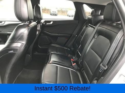 Used 2024 Ford Escape Platinum image 17