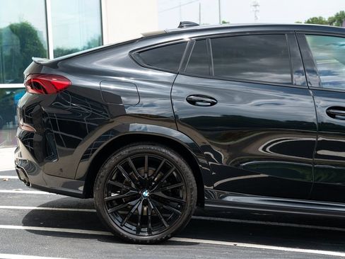 Used 2023 BMW X6 xDrive40i w/ M Sport Package AWD/4WD image 11