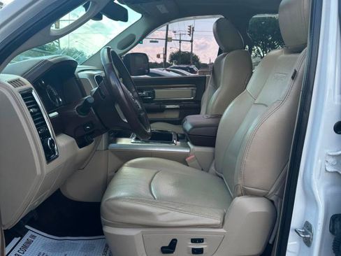 Used 2014 RAM 1500 Laramie w/ Convenience Group AWD/4WD image 14