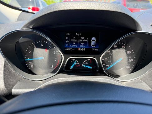 Used 2018 Ford Escape SE w/ SE Sync 3 Package AWD/4WD image 22