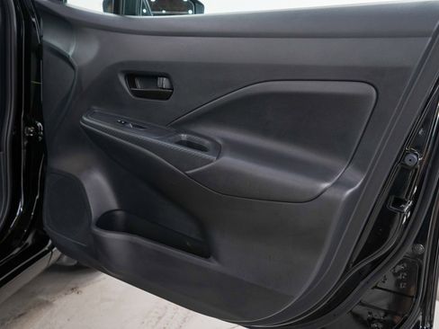 Used 2024 Nissan Versa S w/ S Plus Package image 9