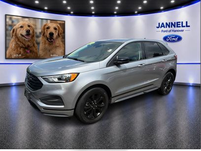 Used 2023 Ford Edge SE w/ Black Appearance Package