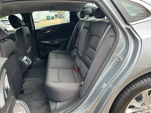 Used 2024 Chevrolet Malibu LT image 9