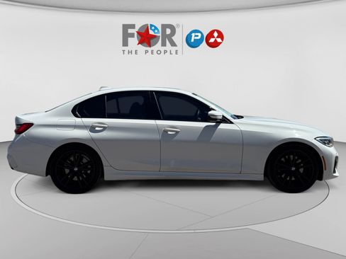 Used 2021 BMW 330i Sedan w/ M Sport Package RWD image 6