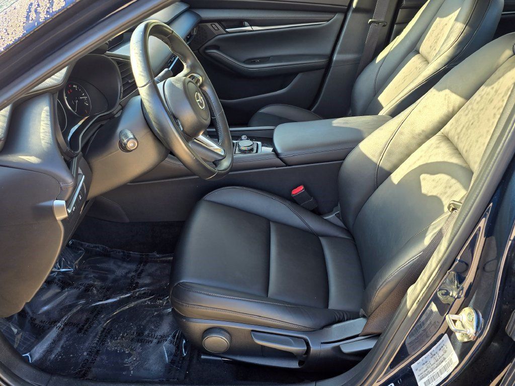 Used 2025 MAZDA MAZDA3 s FWD image 16