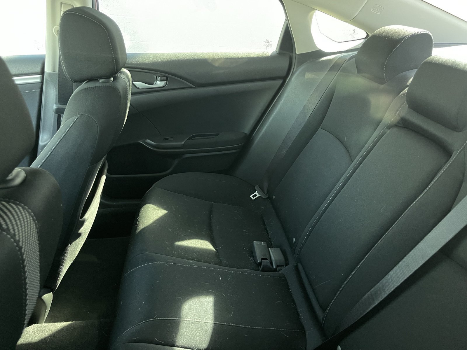 Used 2018 Honda Civic EX image 9