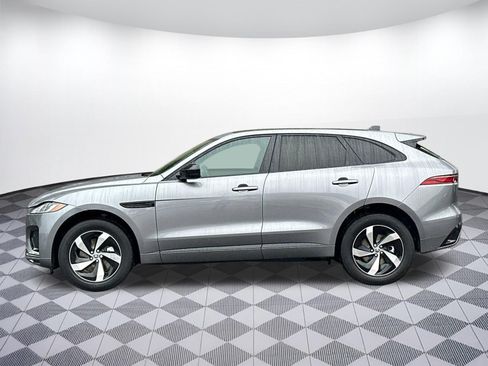 New 2025 Jaguar F-PACE R-Dynamic S AWD/4WD image 2