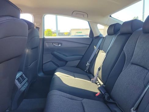 Certified 2025 Honda Accord LX image 11