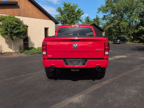 Used 2018 RAM 1500 Express w/ Express Value Package AWD/4WD image 6