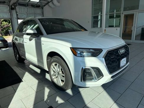 Used 2023 Audi Q5 2.0T Premium w/ Convenience Package AWD/4WD image 6