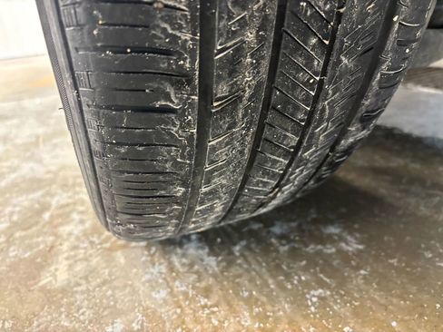 Used 2023 Nissan Sentra SR w/ SR Premium Package image 50