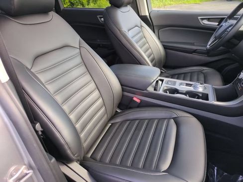 Used 2021 Ford Edge SEL w/ Convenience Package FWD image 34