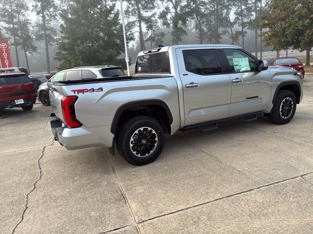 New 2026 Toyota Tundra SR5 AWD/4WD image 7