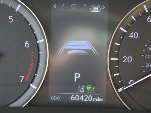 Used 2020 Lexus RX 350L Premium image 5