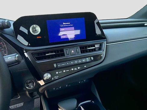 New 2025 Lexus ES 350 w/ Premium Package image 27