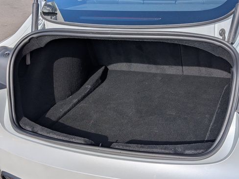 Used 2025 Tesla Model 3 Long Range image 9