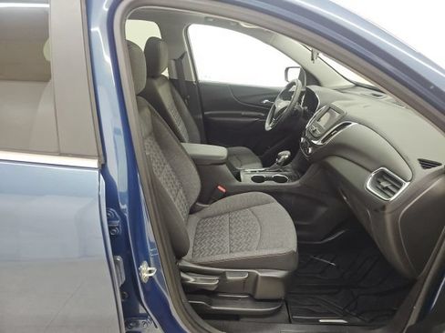 Used 2024 Chevrolet Equinox LT w/ LPO, Floor Liner Package FWD image 22