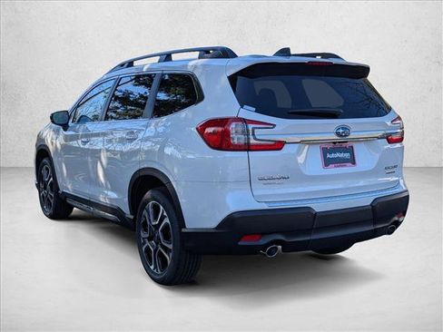 Used 2026 Subaru Ascent Limited AWD/4WD image 8