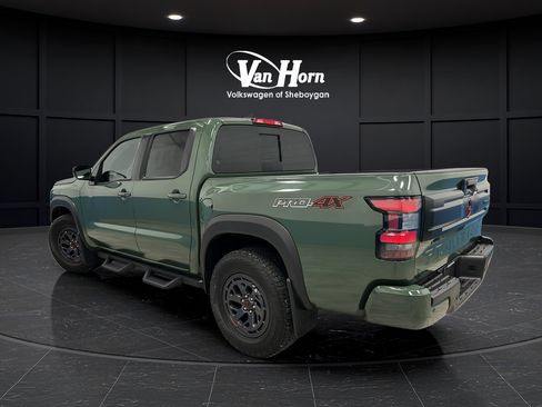 Used 2025 Nissan Frontier PRO-4X AWD/4WD image 5
