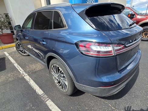 Used 2019 Lincoln Nautilus Reserve AWD/4WD image 4