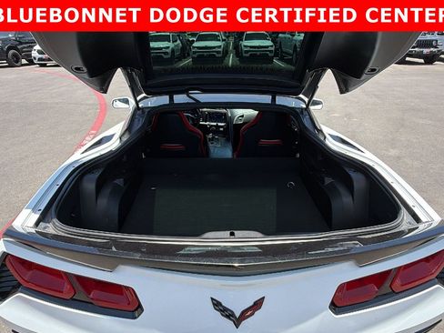 Used 2019 Chevrolet Corvette Stingray Coupe w/ Carbon Flash Badge Package RWD image 25