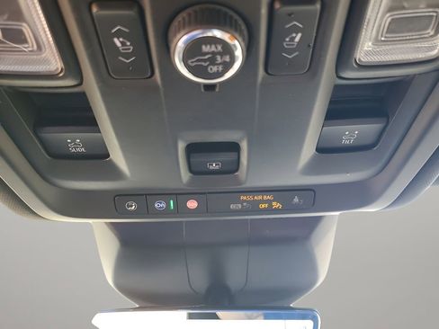 Used 2021 Cadillac Escalade Sport w/ Driver Assist Tech Package image 43