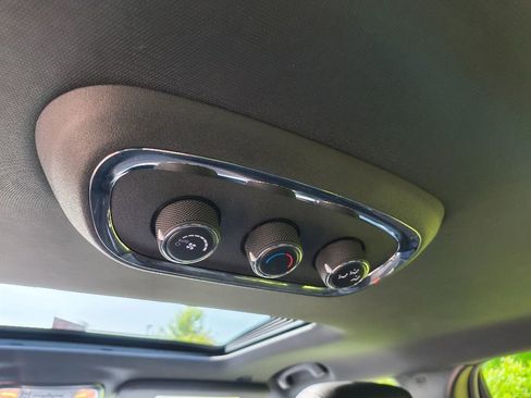 Used 2019 Dodge Durango R/T w/ Blacktop Package image 27