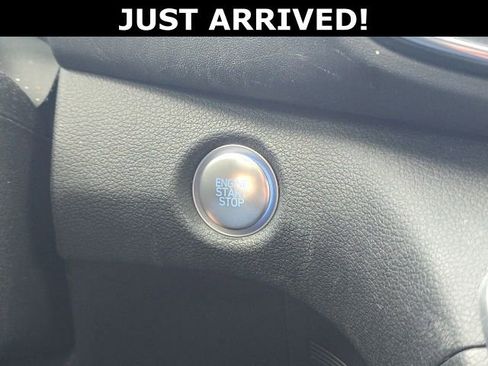 Used 2023 Hyundai Santa Fe SEL FWD image 14