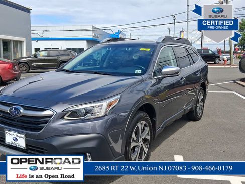 Used 2022 Subaru Outback Touring AWD/4WD image 3