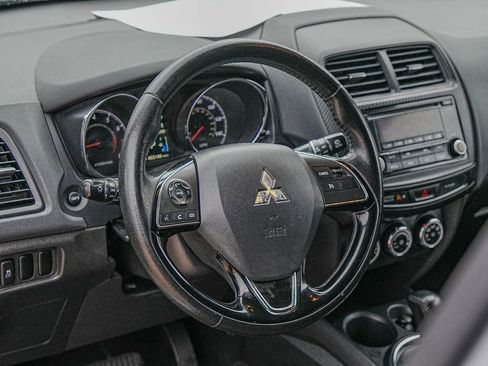 Used 2017 Mitsubishi Outlander Sport ES image 20