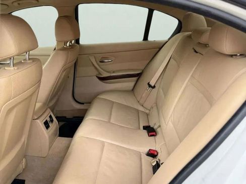 Used 2010 BMW 328i Sedan image 22