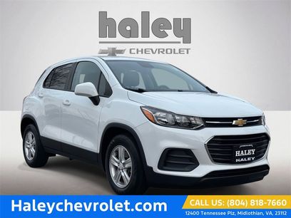 Used 2022 Chevrolet Trax LS w/ Tint and Cruise Package