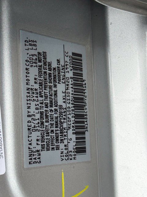 Used 2023 Nissan Sentra SV FWD image 40