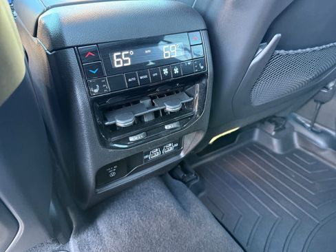 Used 2021 Jeep Grand Cherokee L Summit w/ Advanced Protech Group IV image 26