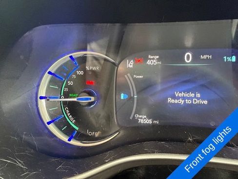 Used 2022 Chrysler Pacifica Touring-L w/ Uconnect Theater Family Group FWD image 13