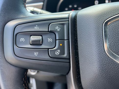 Used 2022 GMC Yukon AT4 AWD/4WD image 20
