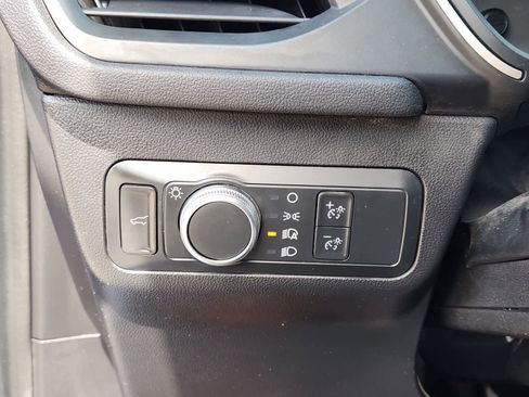 Used 2022 Ford Escape SE w/ SE Sport Appearance Package FWD image 20