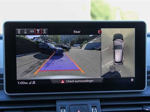 Used 2020 Audi Q5 e Prestige w/ Prestige Package image 21